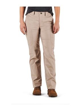 5.11 women’s Apex pants in Khaki, NWT